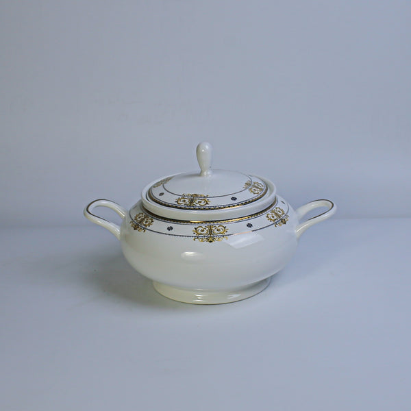 Ceramic Porcelain Serving Bowl with Lid-SWAB/2