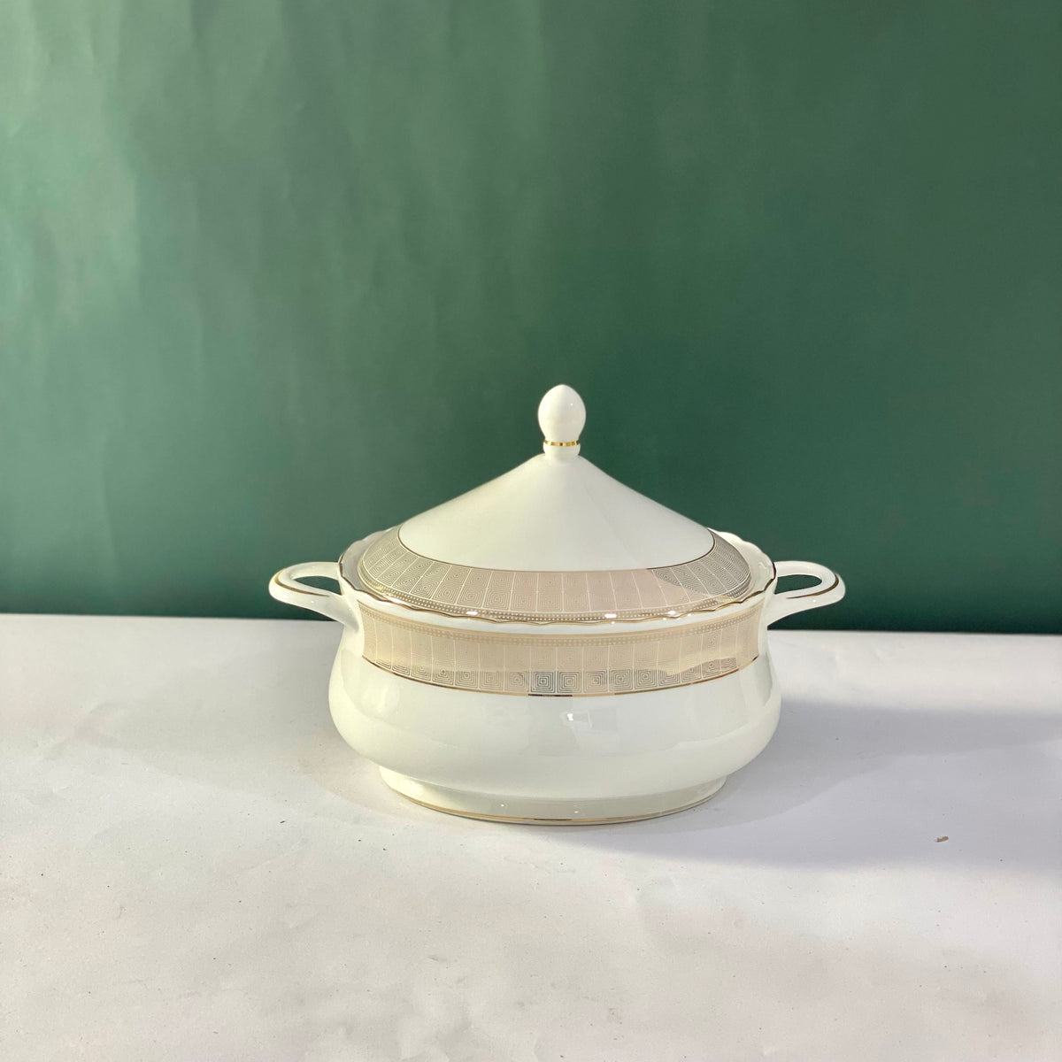 Ceramic Porcelain Serving Bowl with Lid - Design G